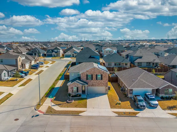2501 Shakopee St, Fort Worth, TX 76179