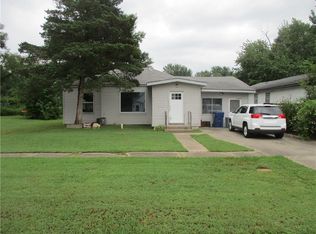 510 S Vermont Ave, Columbus, KS 66725