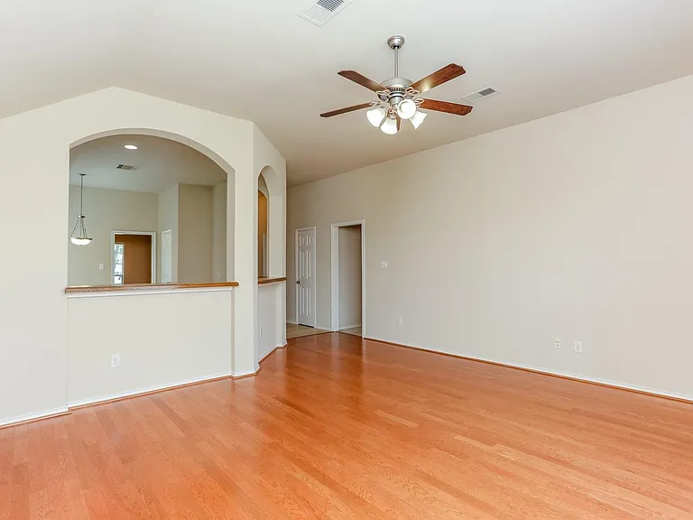 20214 Broad Run Ln — Photo 7