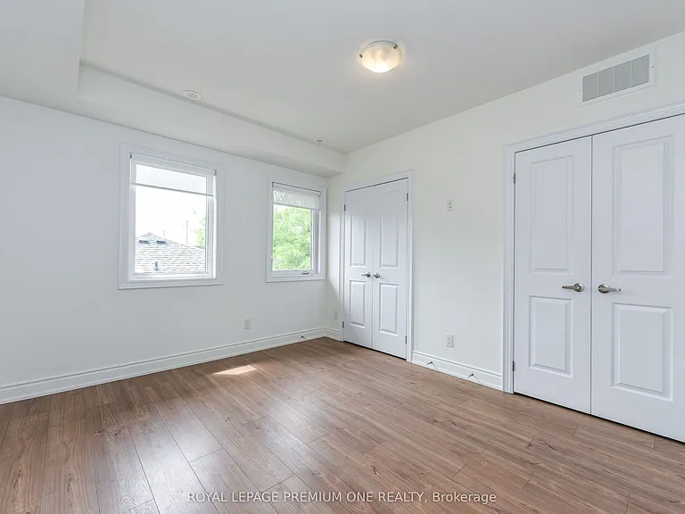 33 Salvador Allende Ct — Photo 31