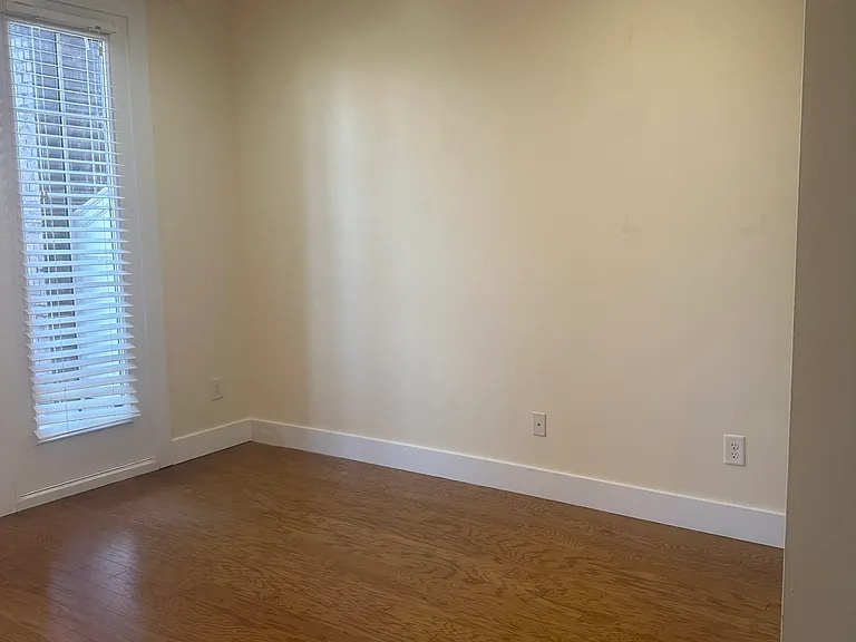 6166 Holly Park Ln #160 — Photo 7