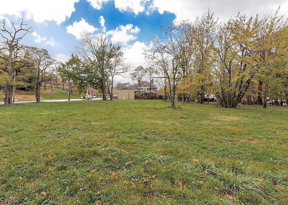 1st image of 17913 Euclid Ave
