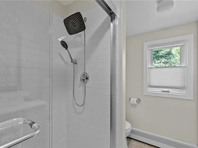 59 Berkley Ave — Photo 23