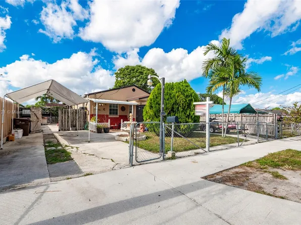 4118 E 10th Ct, Hialeah, FL 33013