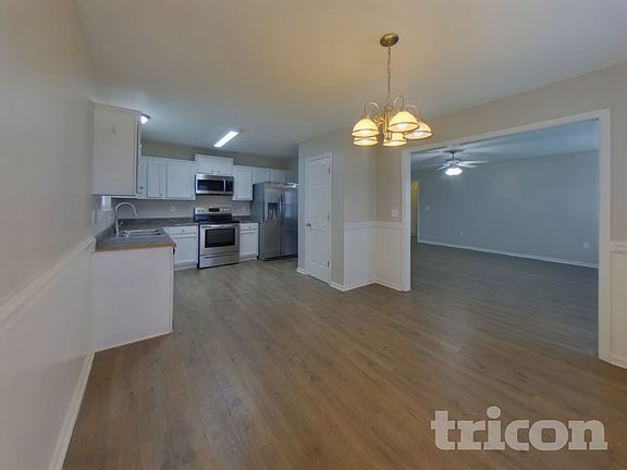 4th image of 1229 Grace Ct