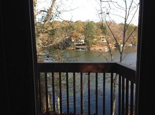 98 Lakeshore Dr, Berkeley Lake, GA 30096