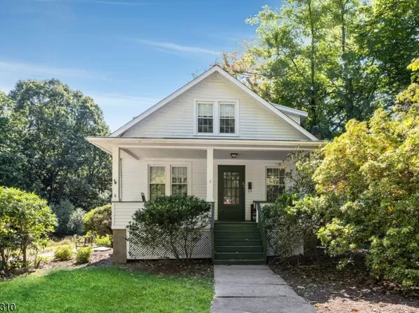 32 Mulder Ln, Midland Park Boro, NJ 07432
