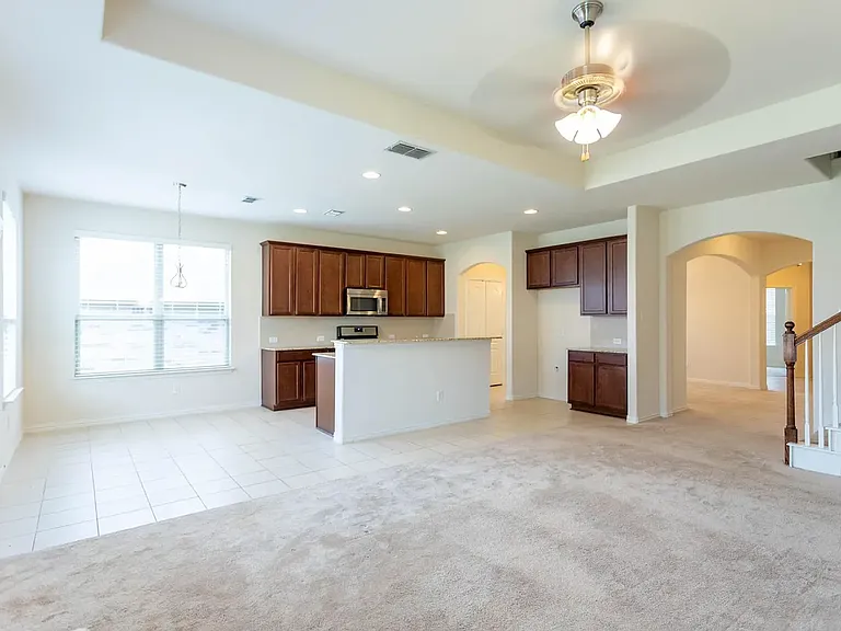 2601 Sun Creek Dr — Photo 6
