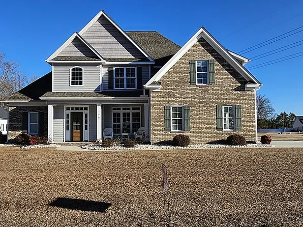 518 Alton Village Dr, Greenville, NC 27858