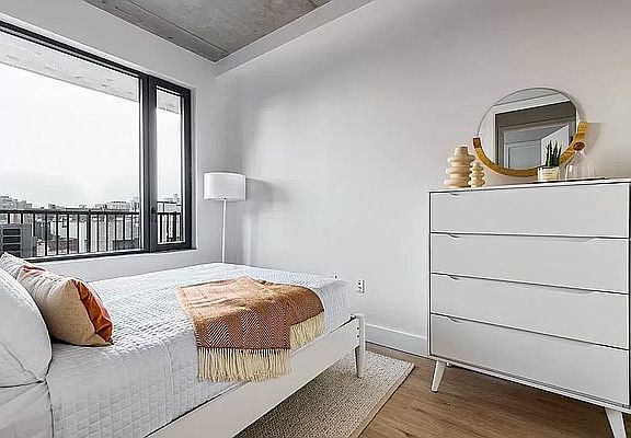 5th image of 815 Flatbush Ave #612