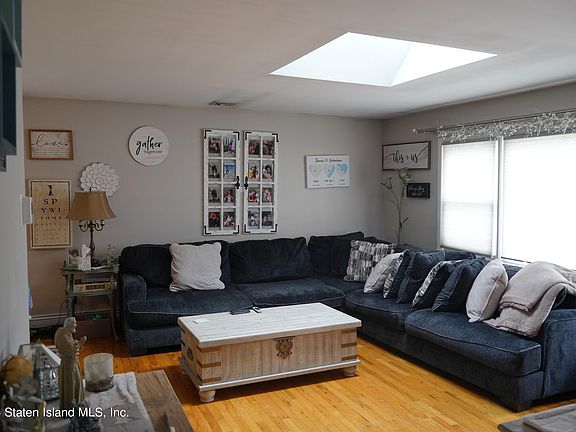 3rd image of 3 William Ave