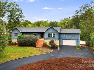 581 Dublin Ln, Columbus, NC 28722