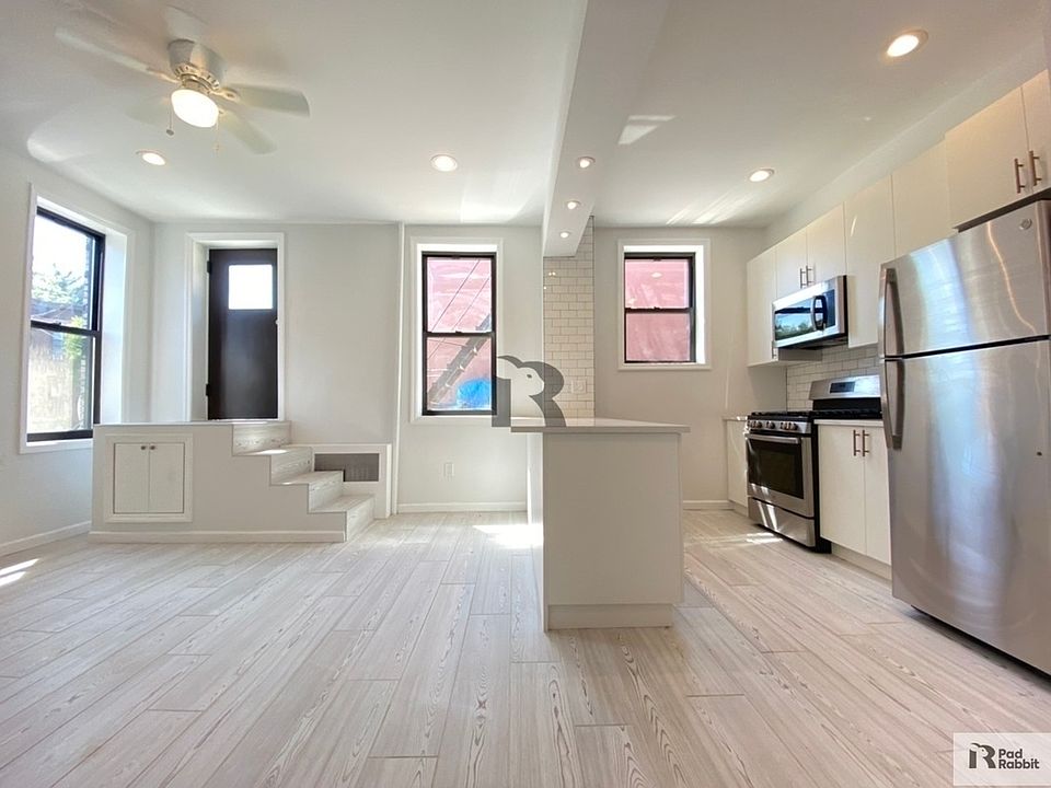 1st image of 762 Franklin Ave #1TERRACE