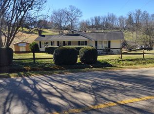 1060 Lake Emory Rd, Franklin, NC 28734