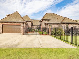 111 Gentle Oak Blvd, Schriever, LA 70395