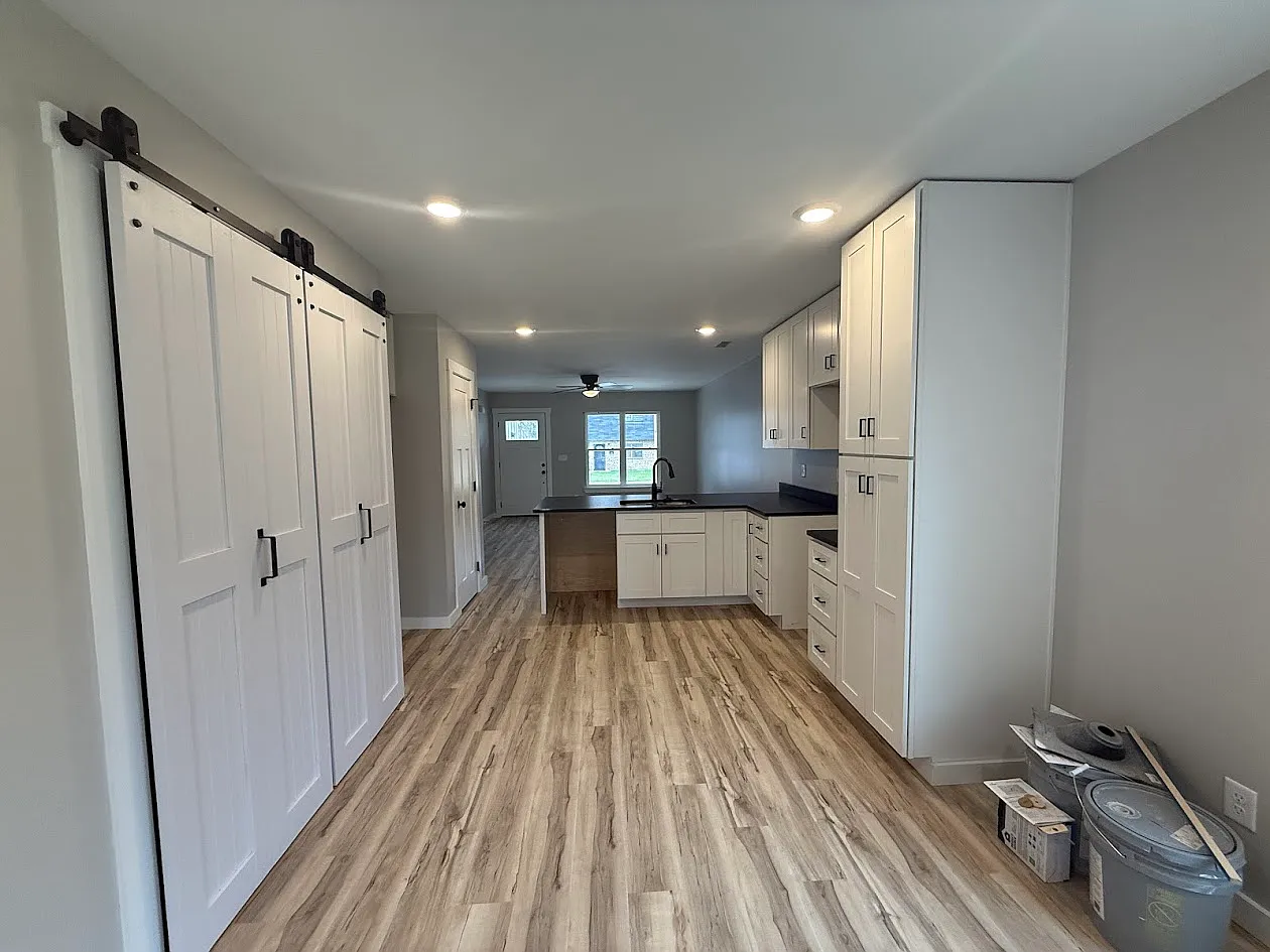 610 Dodson Avenue - 1 — Photo 3