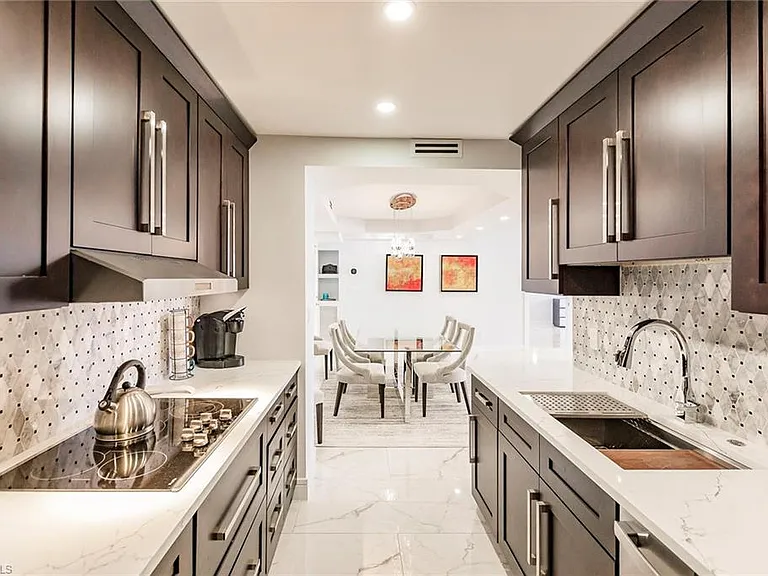 4001 Gulf Shore Blvd N #1104 — Photo 14