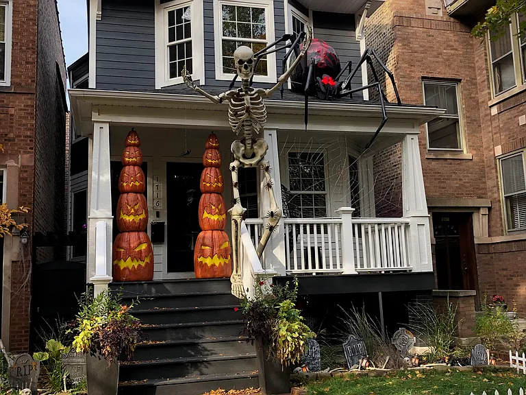 1716 W Balmoral Ave #G — Photo 2