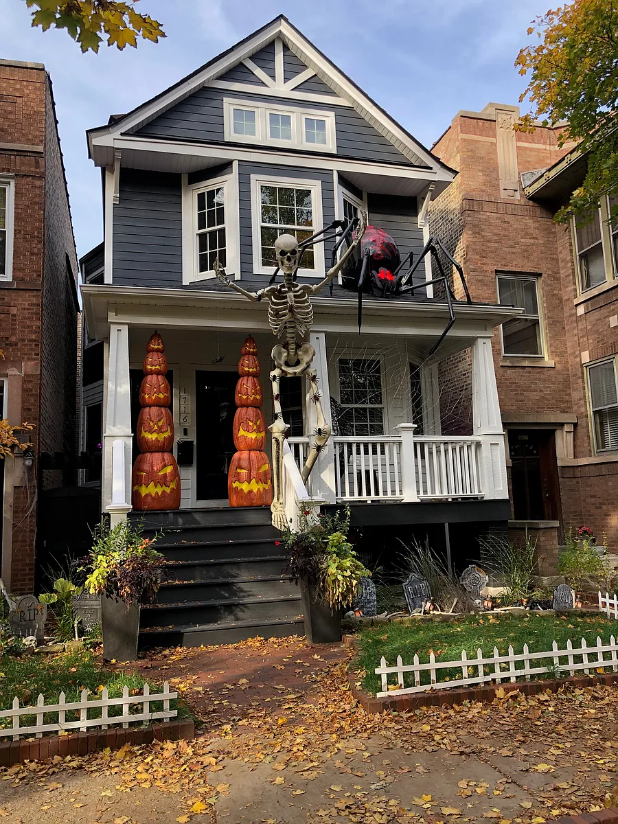 Building Photo - 1716 W Balmoral Ave #G