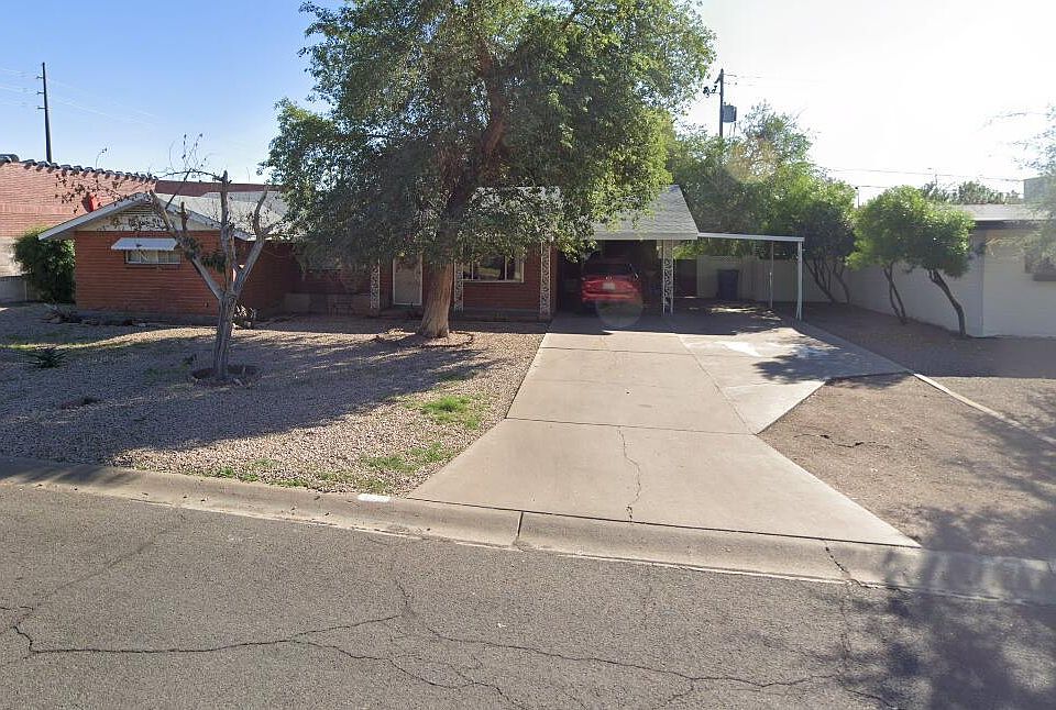 1st image of 727 E Solana Dr