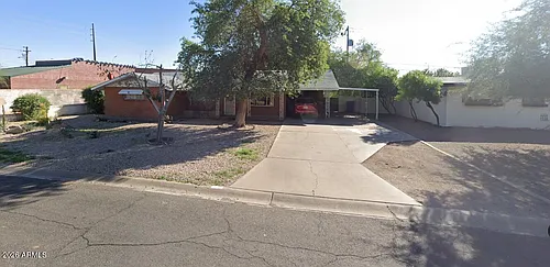 727 E Solana Dr Photo 1
