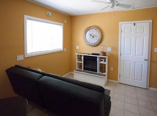 2983 E Miraloma Ave #102, Anaheim, CA 92806