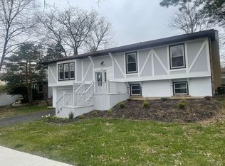582 Cambridge Way, Bolingbrook, IL 60440