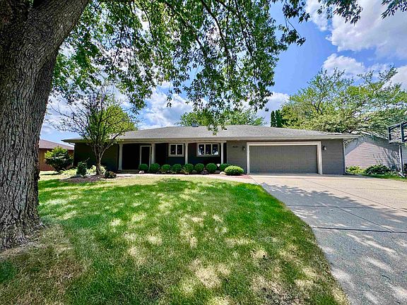 2nd image of 4520 Hearthridge Dr