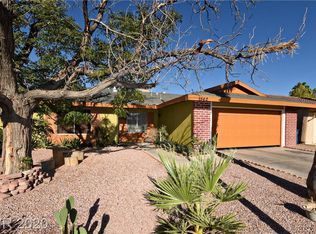 1562 Falling Leaf Ln, Las Vegas, NV 89142