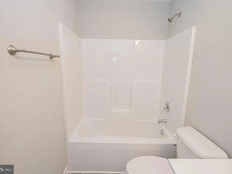 241 Morgans Ct — Photo 58
