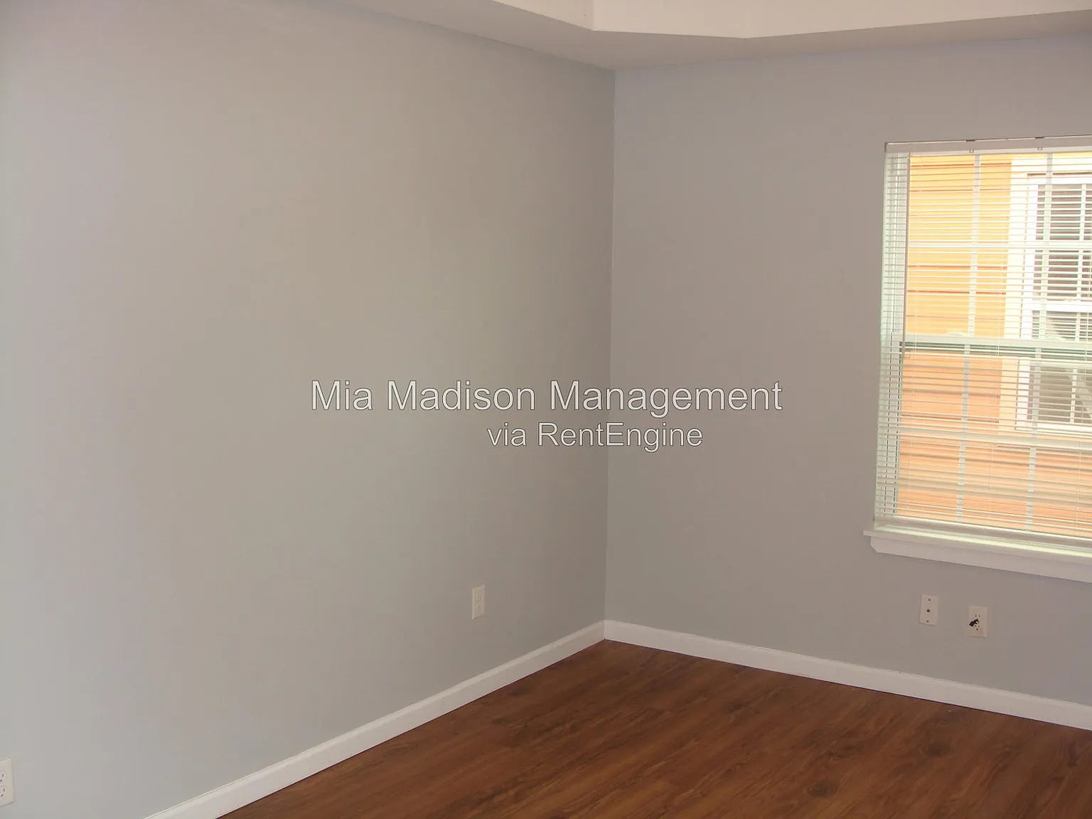 2 bed, 1.0 bath, 756 sqft, $1,700 — Photo 2
