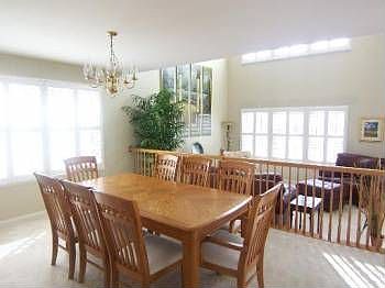 3rd image of 769 Oakmeadow Ct