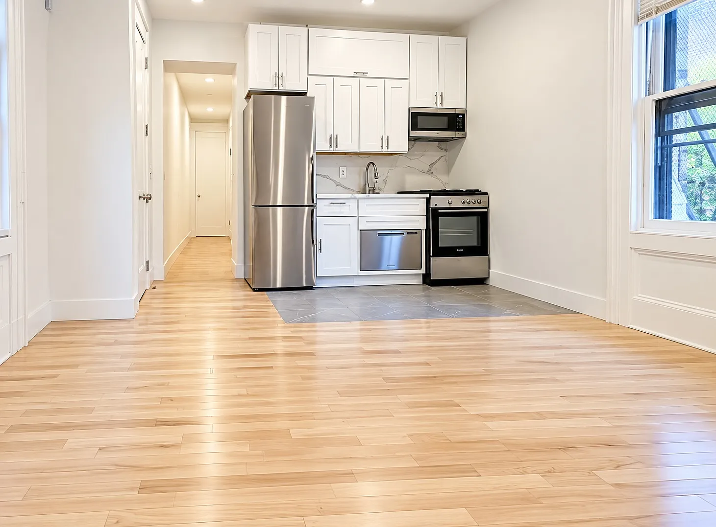 111 South Oxford Street — Photo 3