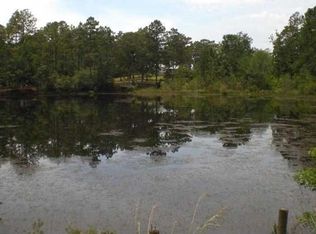 272 Ten Lake Dr, Defuniak Springs, FL 32433