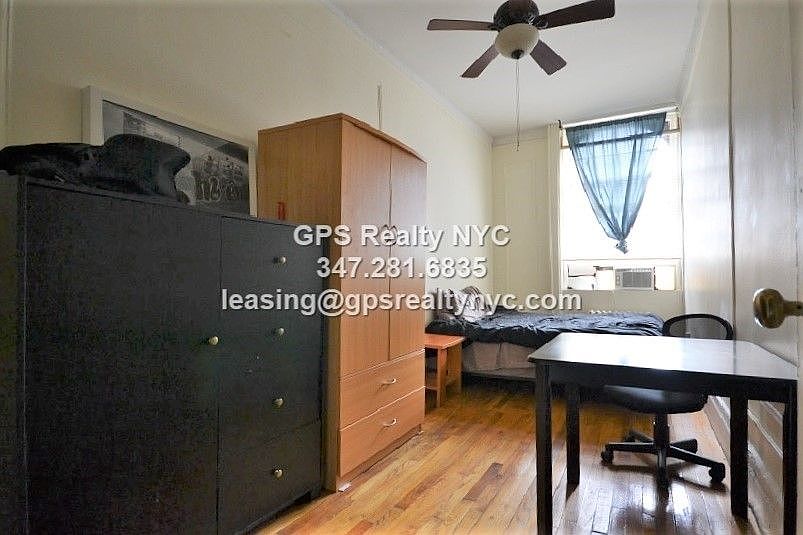 1st image of 339 W 71st St APT 10