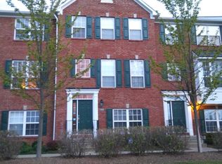 3494 Golden Gate Dr N, Carmel, IN 46074