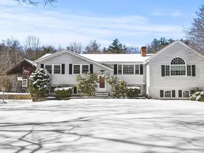 40 Blood St, Pepperell, MA, 01463