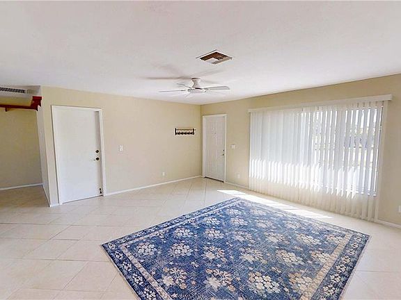 2nd image of 130 Bermuda RD
