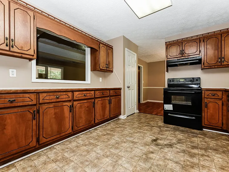 160 Willow Shoals Dr — Photo 5