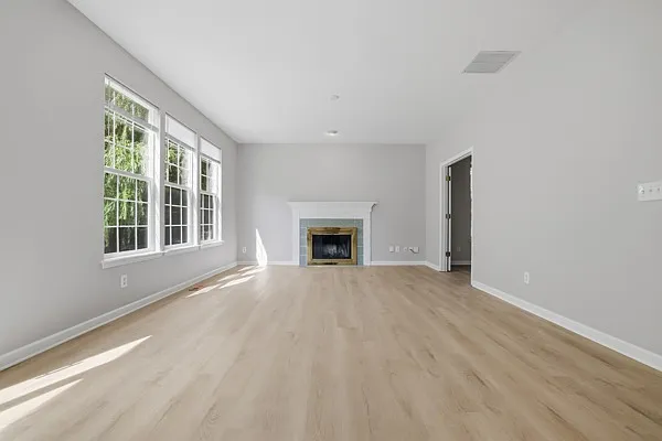 9601 Cypress Way — Photo 11