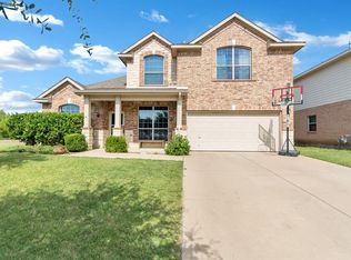 8916 Cracked Wheat Trl, Fort Worth, TX 76179