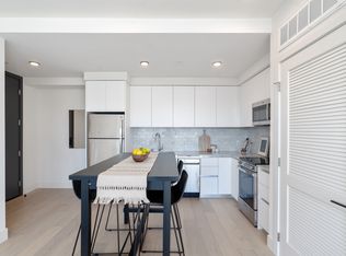 5752 Lexington Ave #202, Los Angeles, CA 90038