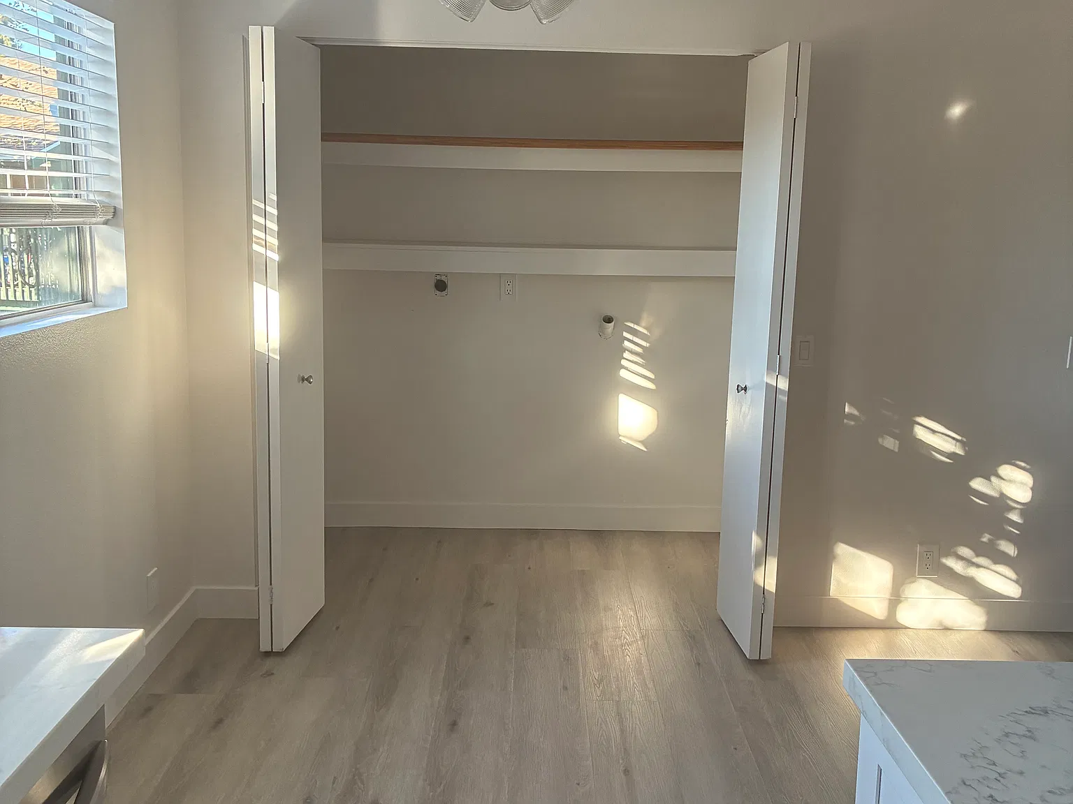 1 bed, 685 sqft, $2,425 — Photo 4