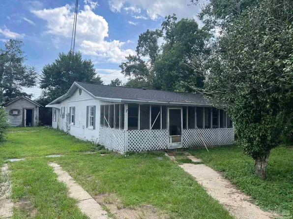 3703 W Theresa St, Pensacola, FL 32505