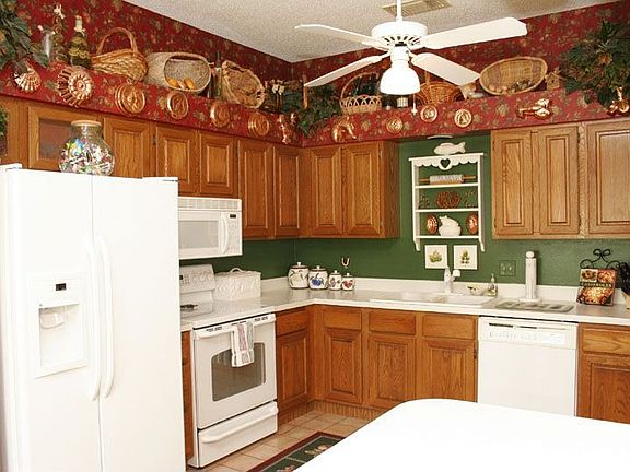 2nd image of 10166 Pink Carnation Ct