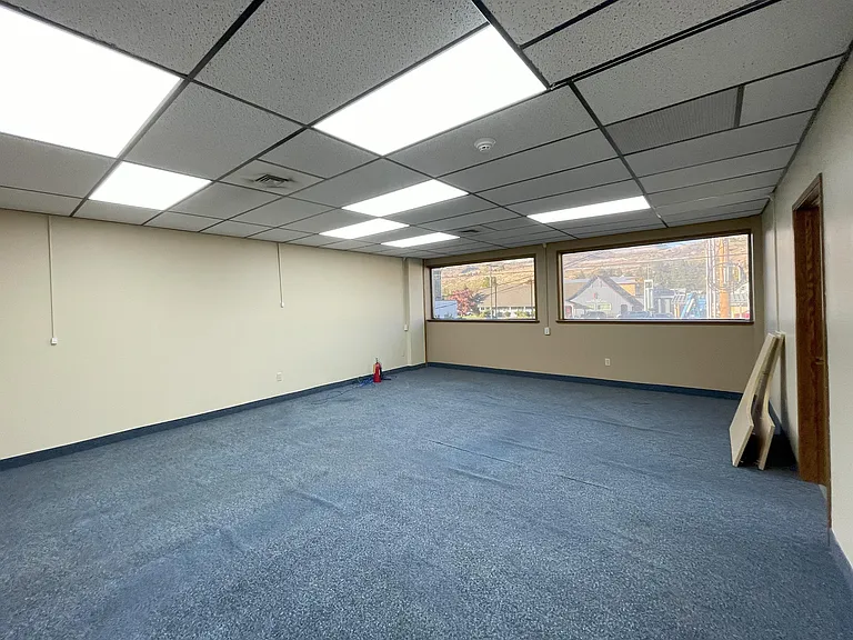 217 E Woodin Ave #2-F — Photo 14