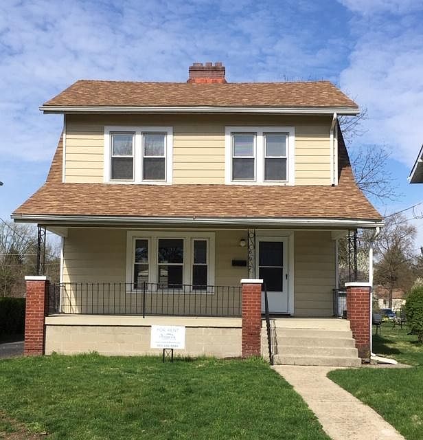 1st image of 697 Malvern Ave