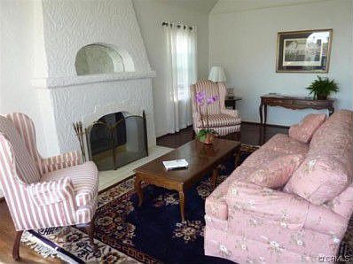 3rd image of 1067 E Cypress Ave