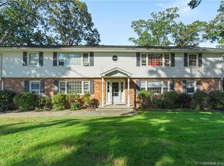 280 E Main St APT A2, Clinton, CT 06413