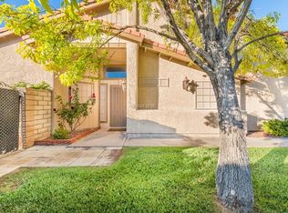 3697 Edinburgh Dr, Las Vegas, NV 89103
